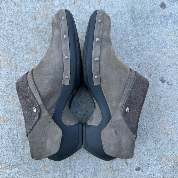 Merrell Drizzle Slip On Taupe Leather Clogs Mules with Studs Size 8 - Picture 6 of 8